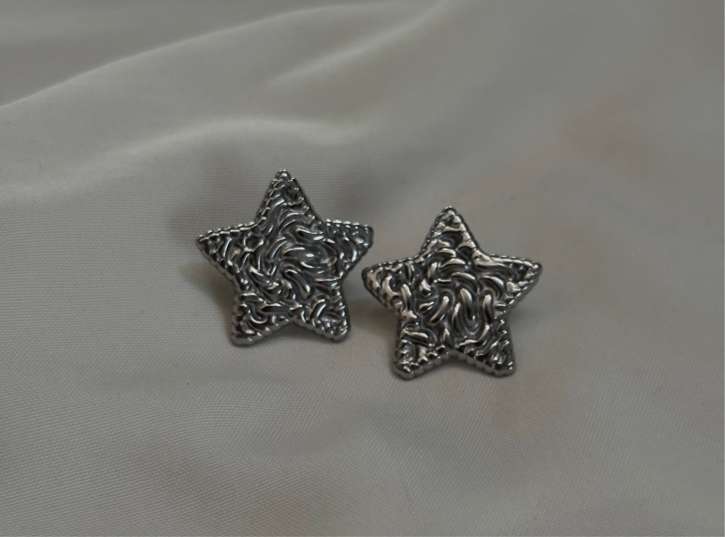 Aretes estrella