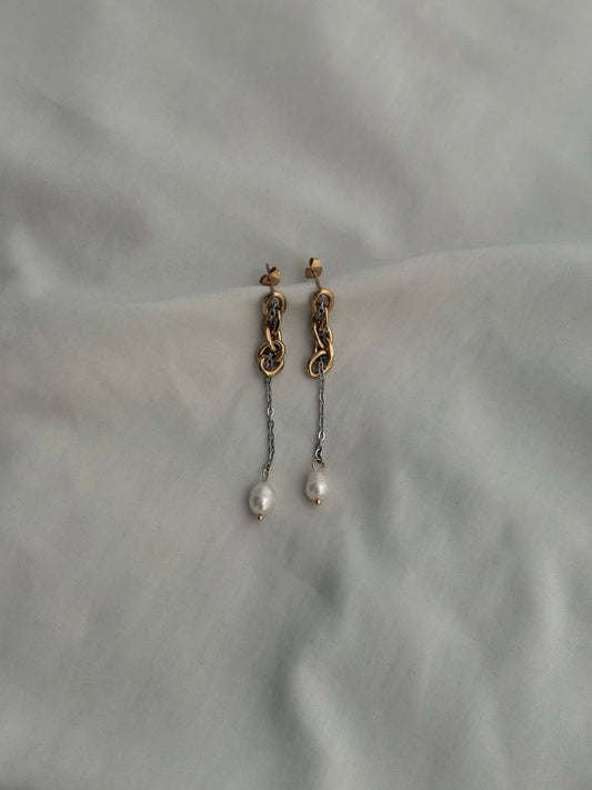 Aretes Emilia